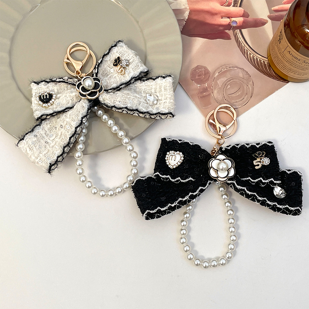 Vintage Fashion Collection - Porte-clés en tissu avec nœud papillon