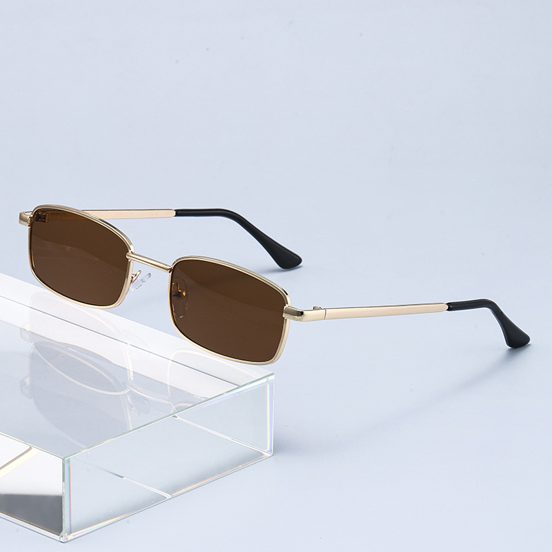 Lunettes de soleil punk tendan - Vintage Fashion Aesthetic avis et prix