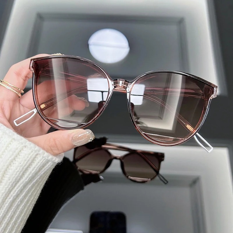Lunettes de soleil vintage œil - Vintage Fashion De avis et prix