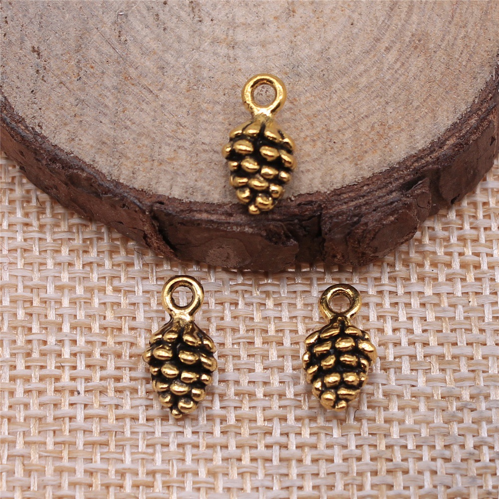 Breloques en forme de noix de  - Vintage Fashion Stores avis et prix