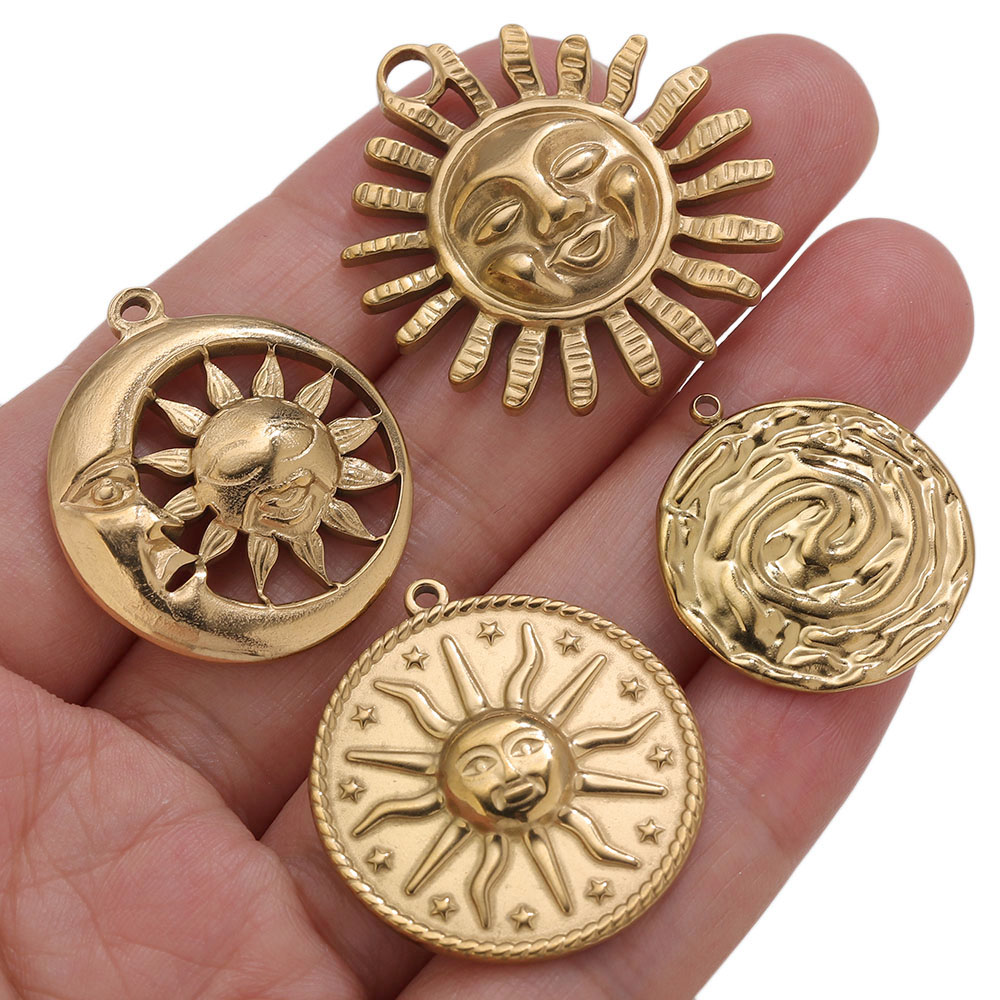 5 Breloques PVD Or en Acier In - Vintage Fashion Stores avis et prix