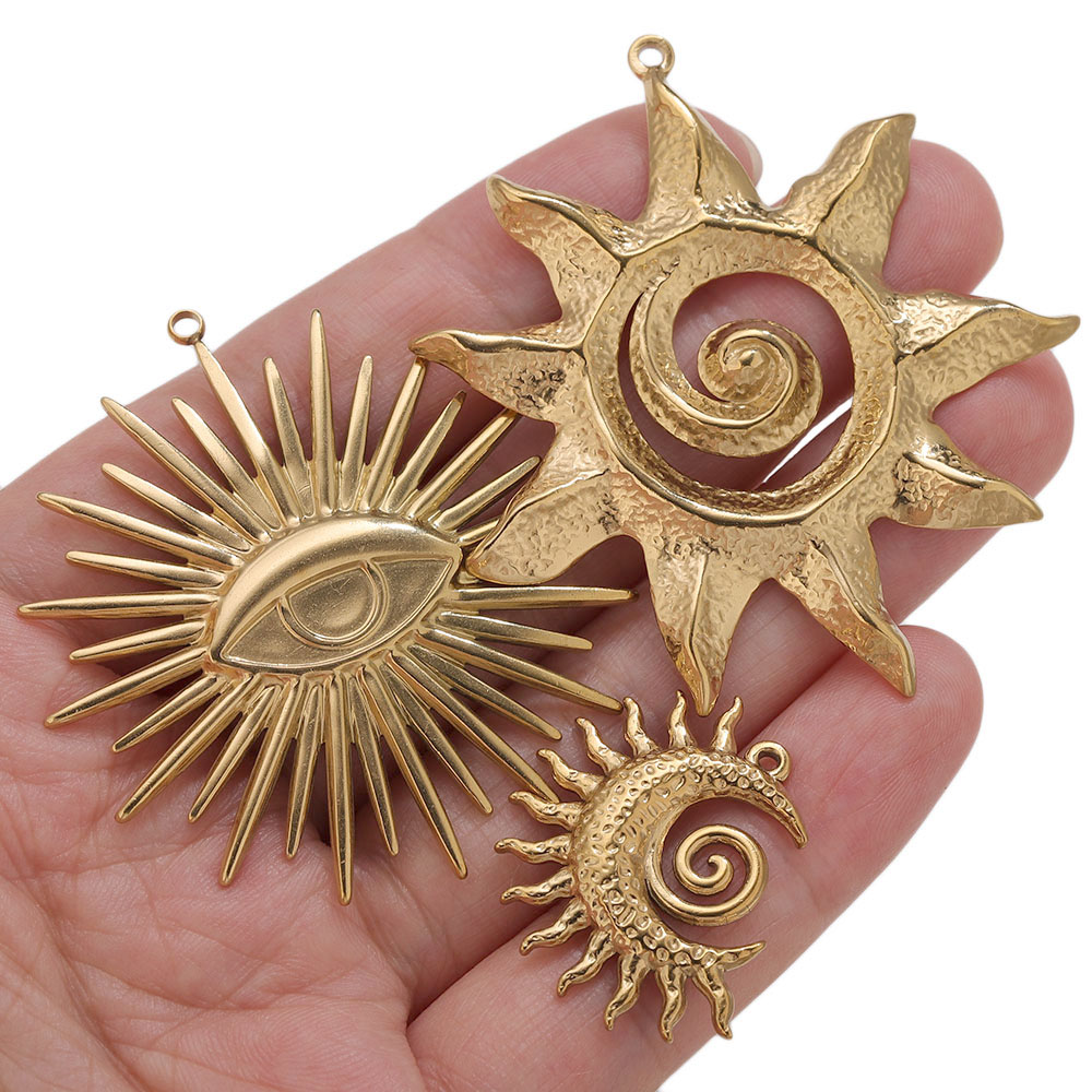 5 Breloques PVD Or en Acier In - Vintage Fashion Stores avis et prix