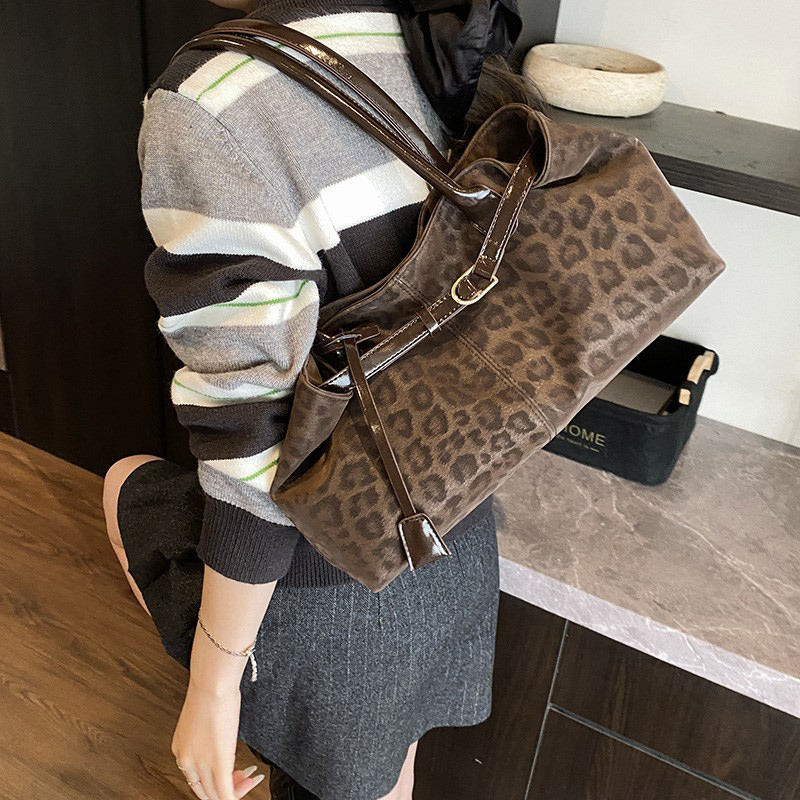 Sac fourre-tout vintage imprim - Vintage Fashion Shop avis et prix