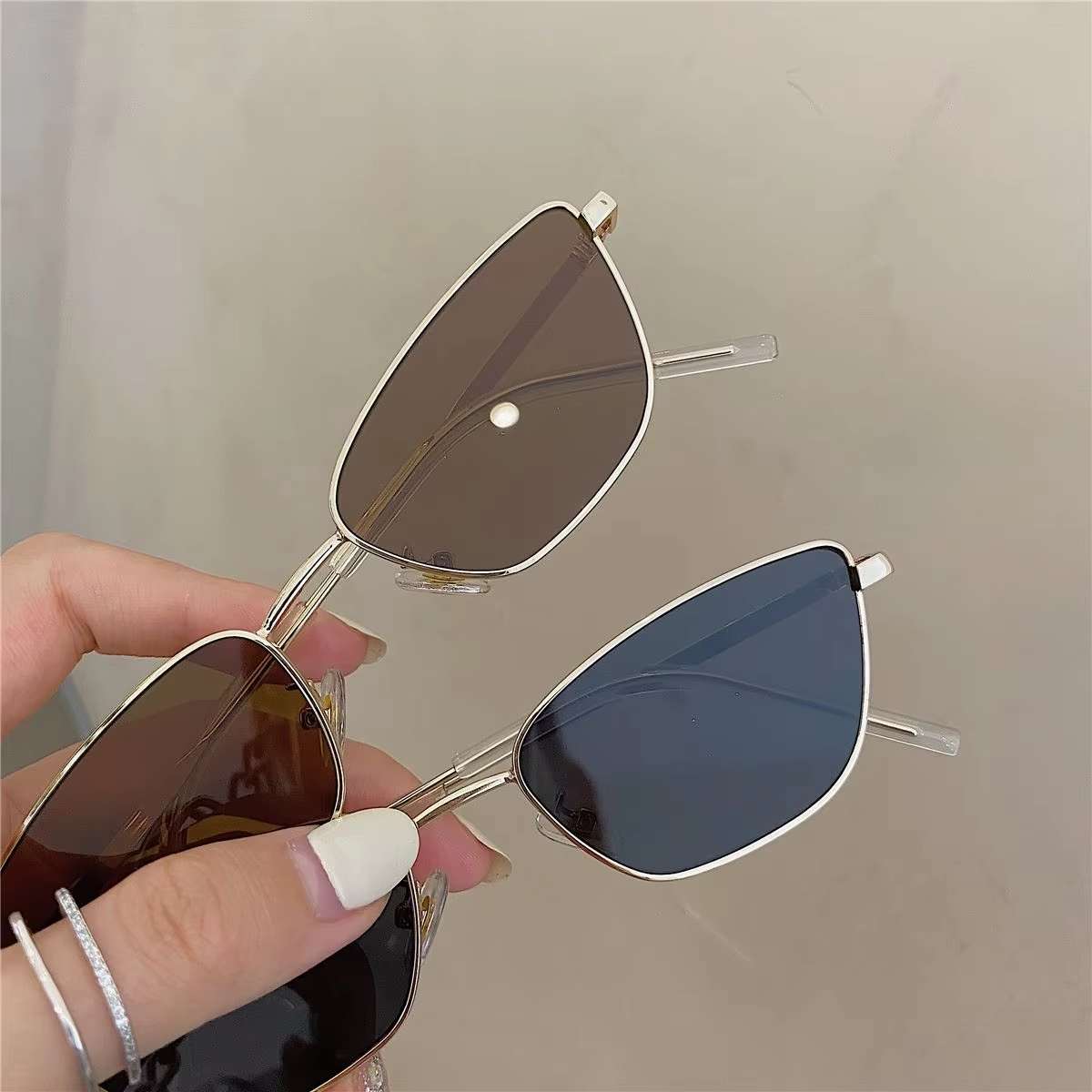 Lunettes de soleil œil de chat - Vintage Fashion Aesthetic avis et prix