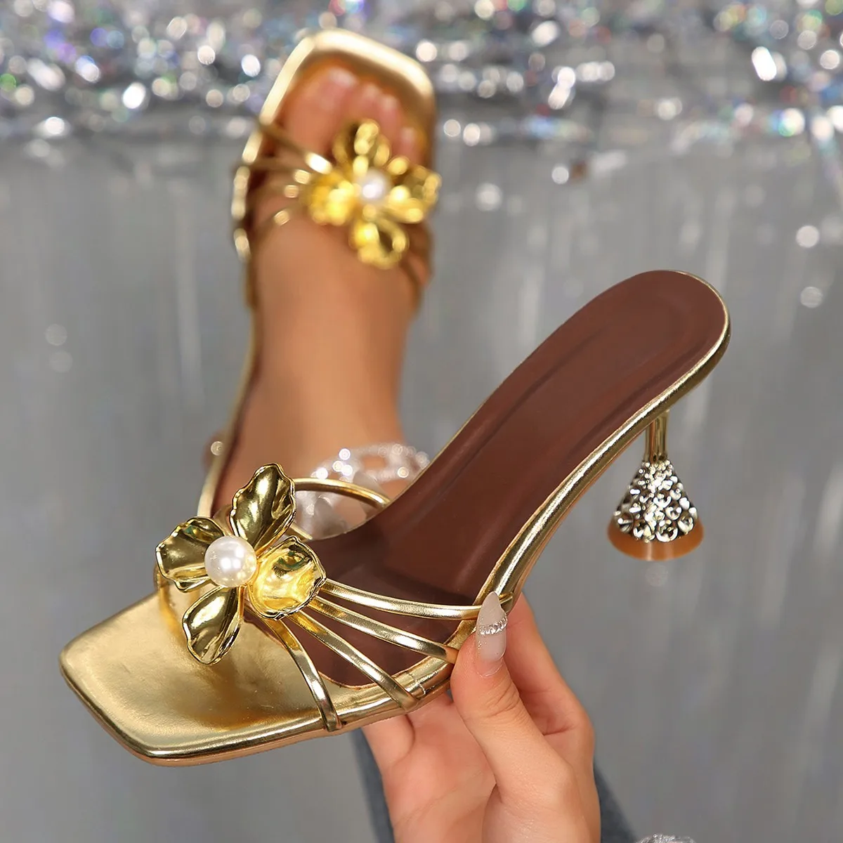 Sandales vintage en métal à ta - Vintage Fashion Aesthetic avis et prix
