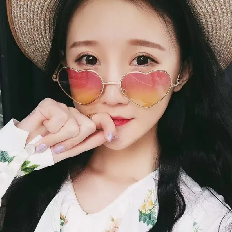Lunettes de soleil tendance en - Vintage Fashion Aesthetic avis et prix