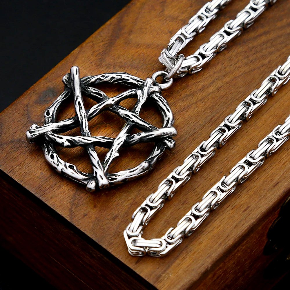 Collier pendentif pentagramme  - Vintage Fashion Outfits Men avis et prix