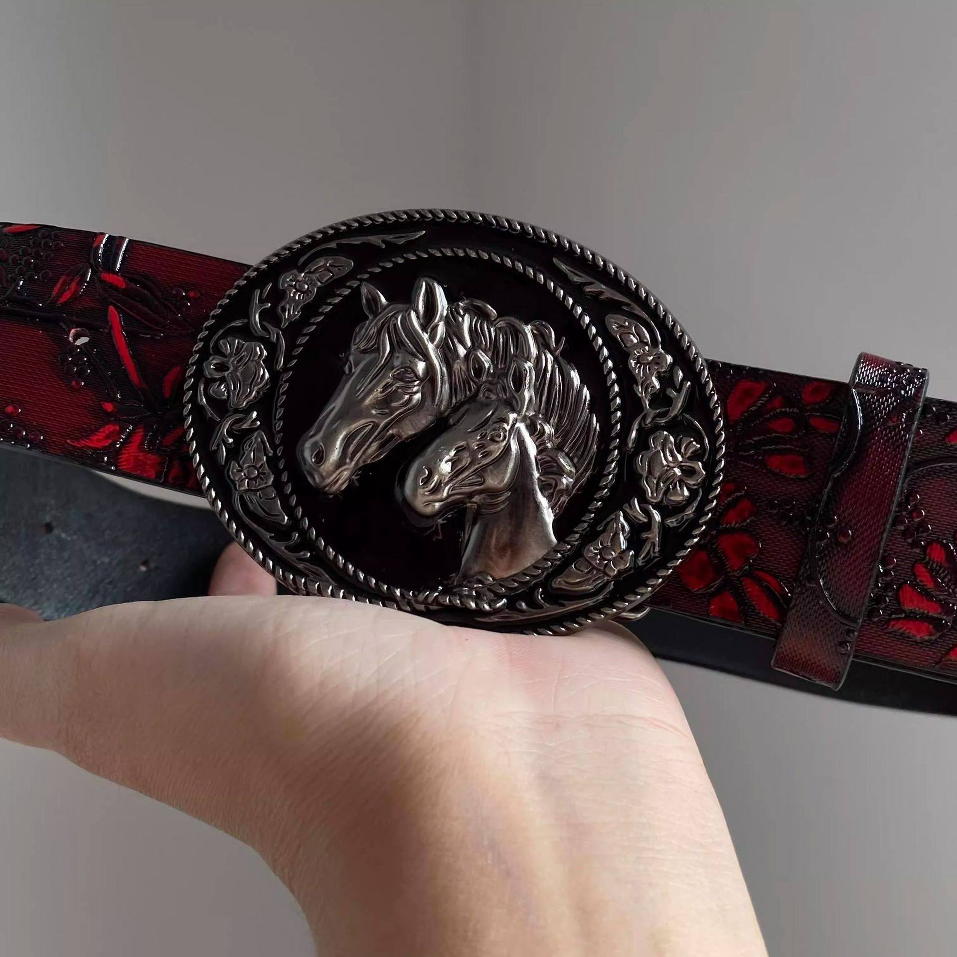 Ceinture vintage rouge à motif - Vintage Fashion Outfits Men avis et prix